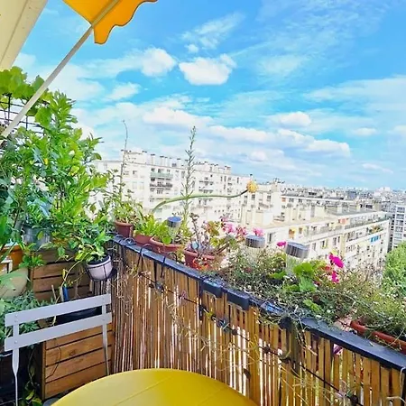 60m2 With Balcony For 4, Eifel Tower View From Apartment *
