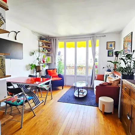 60m2 With Balcony For 4, Eifel Tower View From * Paris
